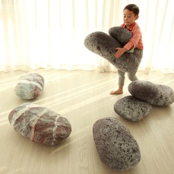 realistic stone design pillow 6240